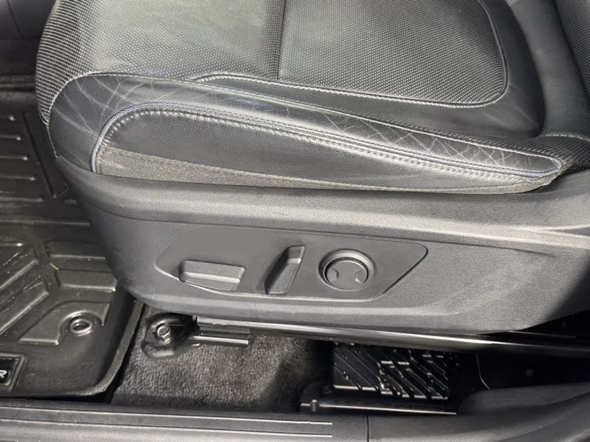 2022 Hyundai TUCSON Hybrid Limited Image 21