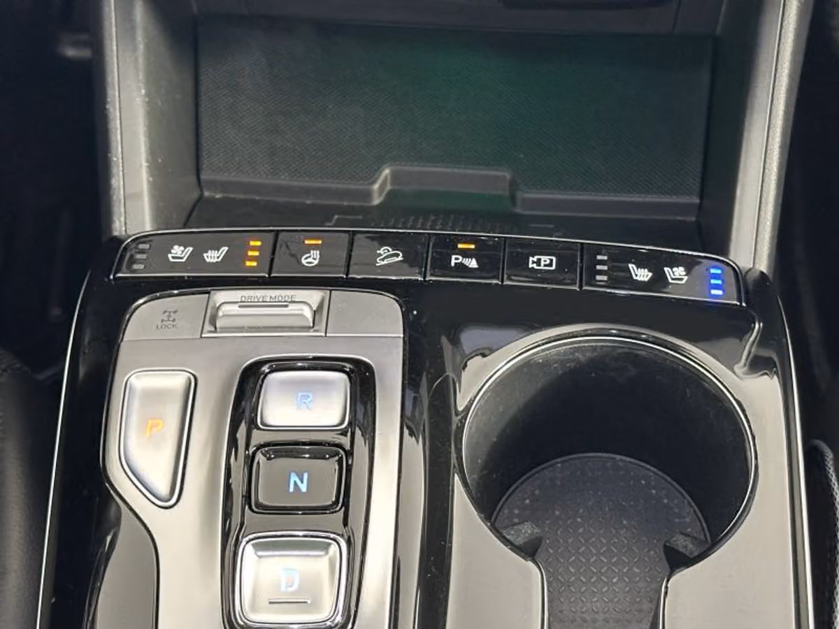 2022 Hyundai TUCSON Hybrid Limited Image 37