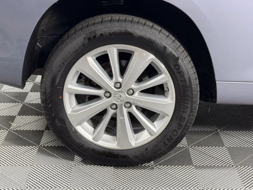 2010 Toyota Highlander Hybrid Base Image 14