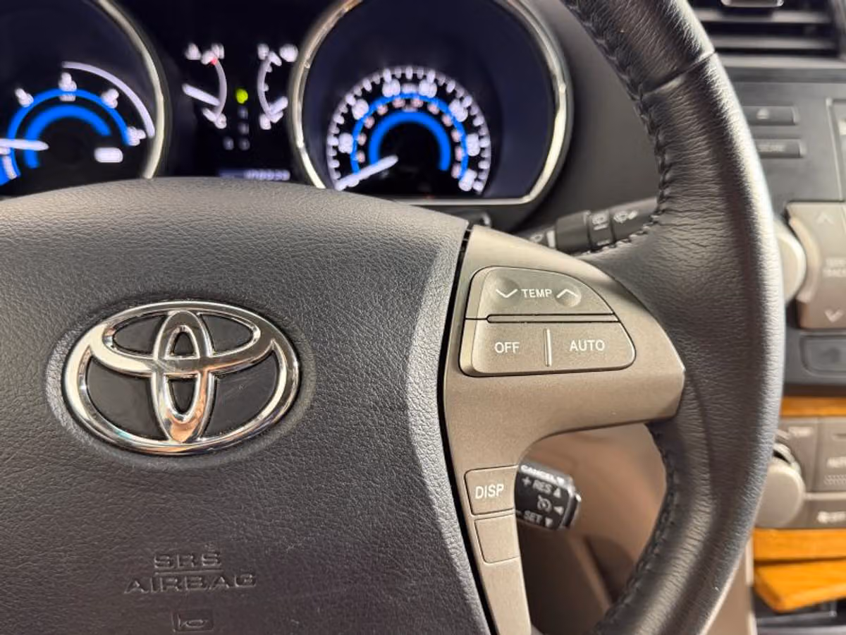 2010 Toyota Highlander Hybrid Base Image 19