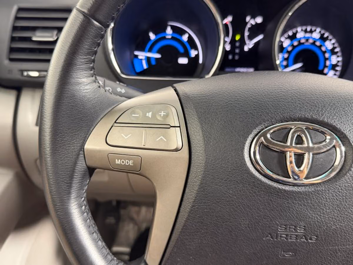 2010 Toyota Highlander Hybrid Base Image 18
