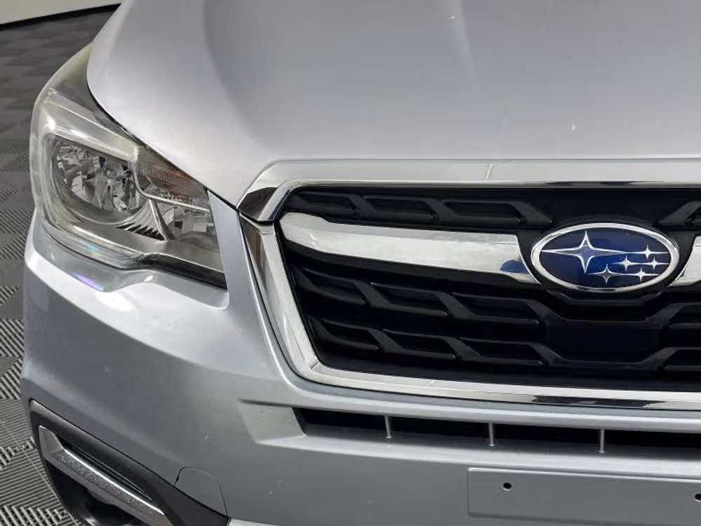 2017 Subaru Forester 2.5i Limited Crossover Image 5