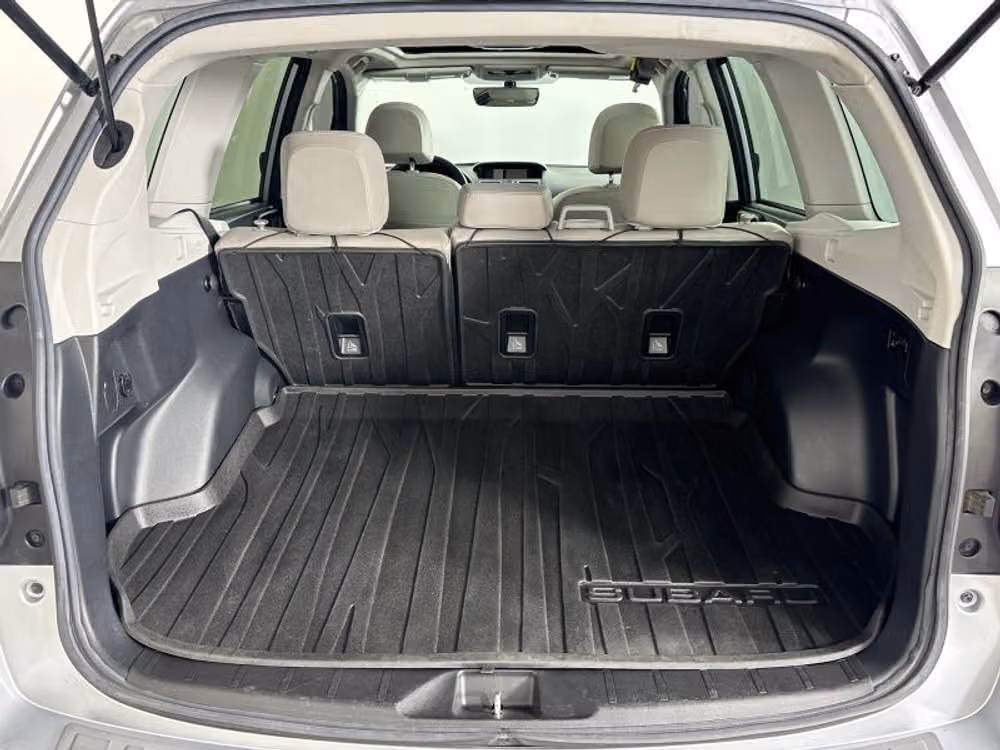 2017 Subaru Forester 2.5i Limited Crossover Image 17