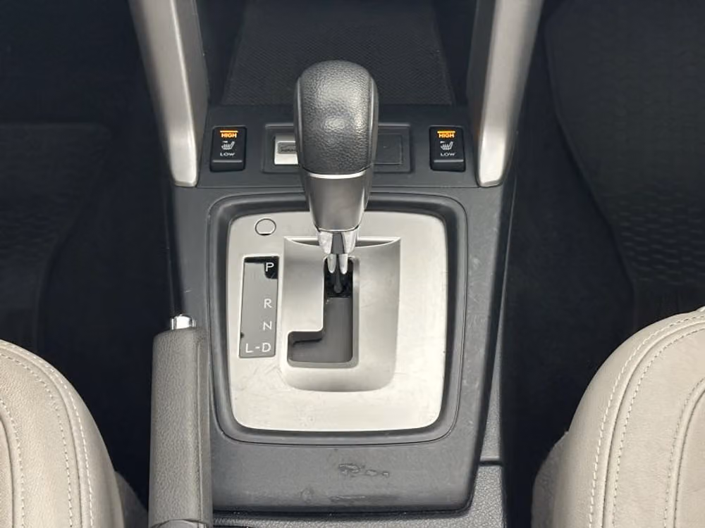 2017 Subaru Forester 2.5i Limited Crossover Image 34