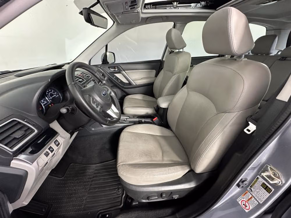 2017 Subaru Forester 2.5i Limited Crossover Image 18