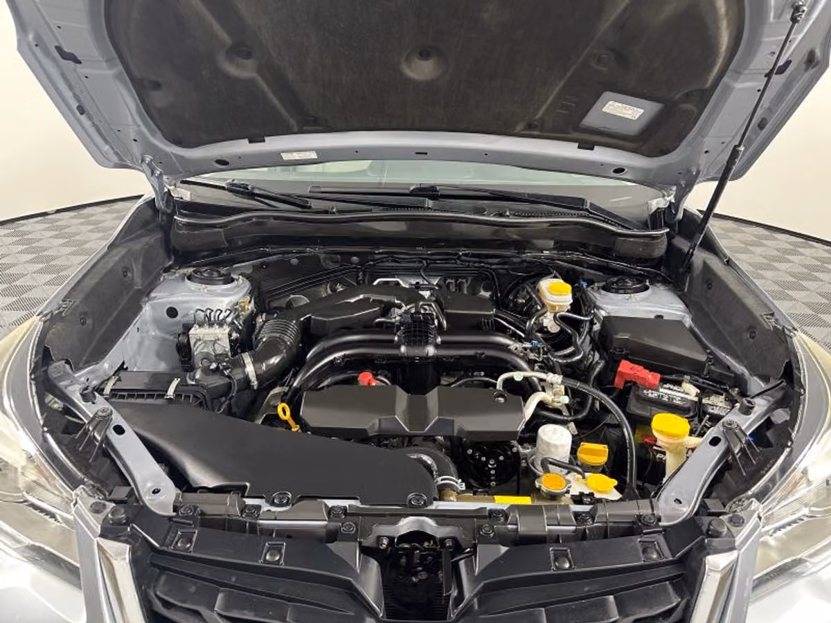 2017 Subaru Forester 2.5i Limited Crossover Image 16