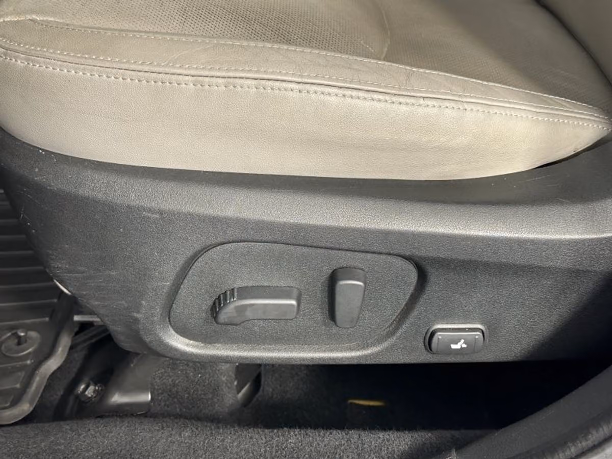 2017 Subaru Forester 2.5i Limited Crossover Image 20