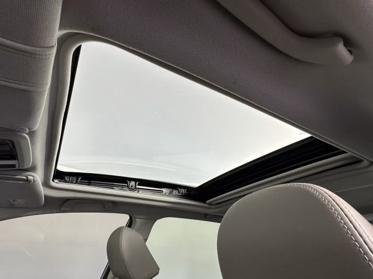 2017 Subaru Forester 2.5i Limited Crossover Image 24