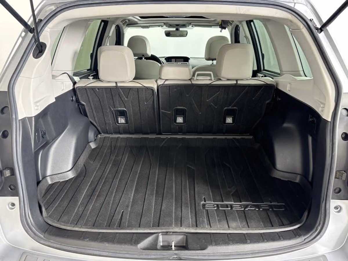 2017 Subaru Forester 2.5i Limited Crossover Image 17