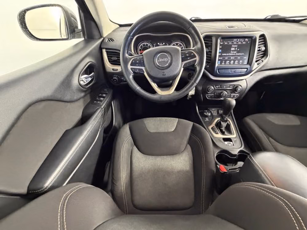 2014 Jeep Cherokee Latitude Image 15