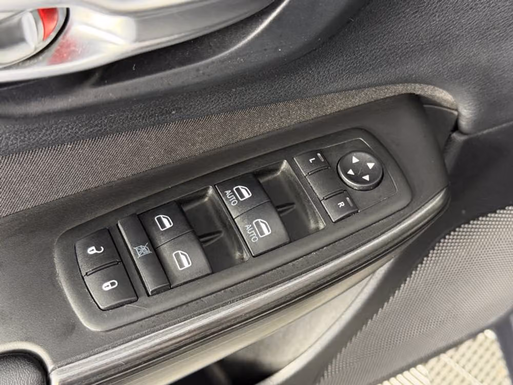 2014 Jeep Cherokee Latitude Image 22