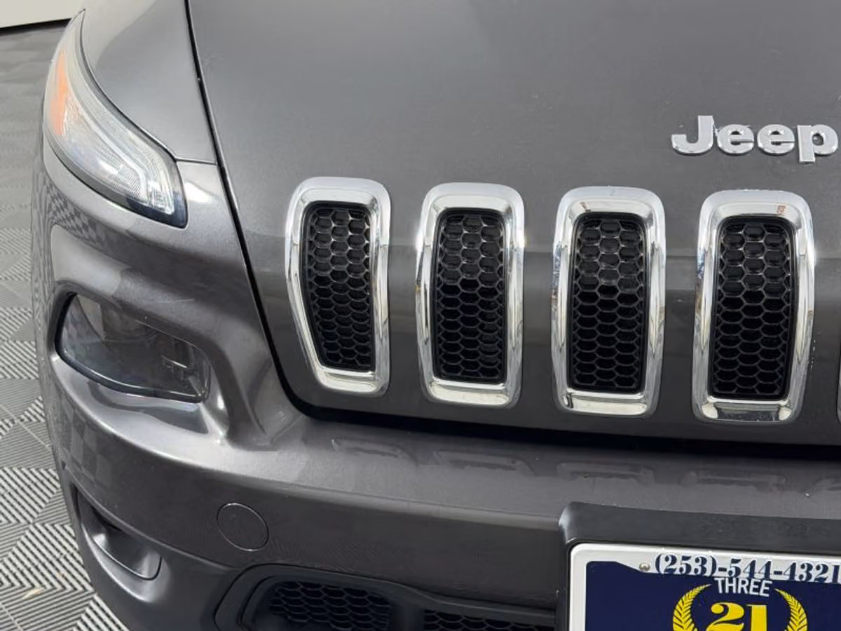 2014 Jeep Cherokee Latitude Image 4