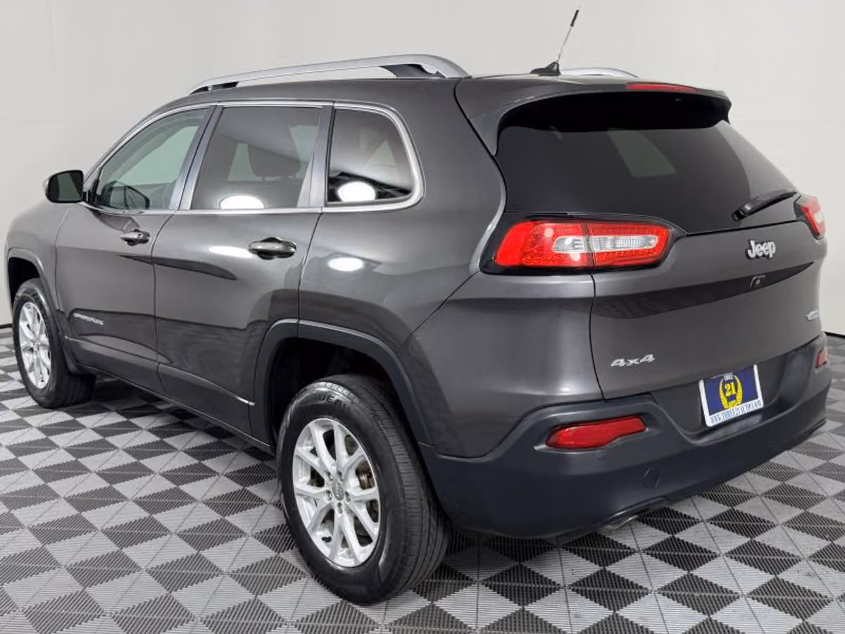 2014 Jeep Cherokee Latitude Image 7