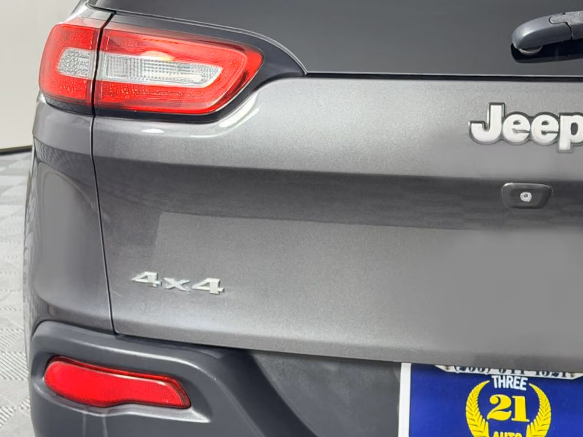2014 Jeep Cherokee Latitude Image 9