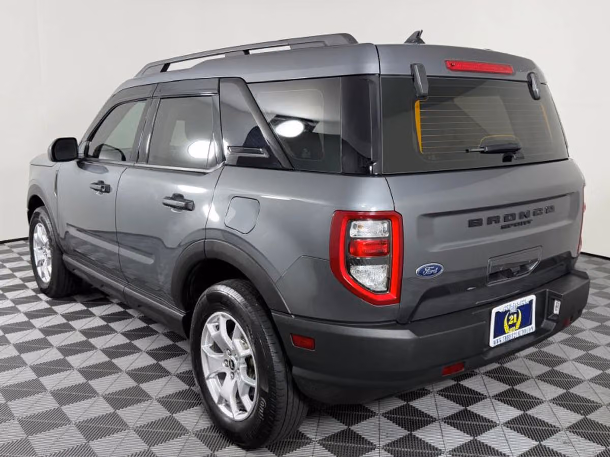 2021 Ford Bronco Sport Base Image 12