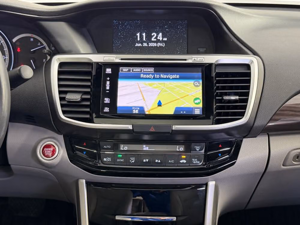 2017 Honda Accord Touring Image 29