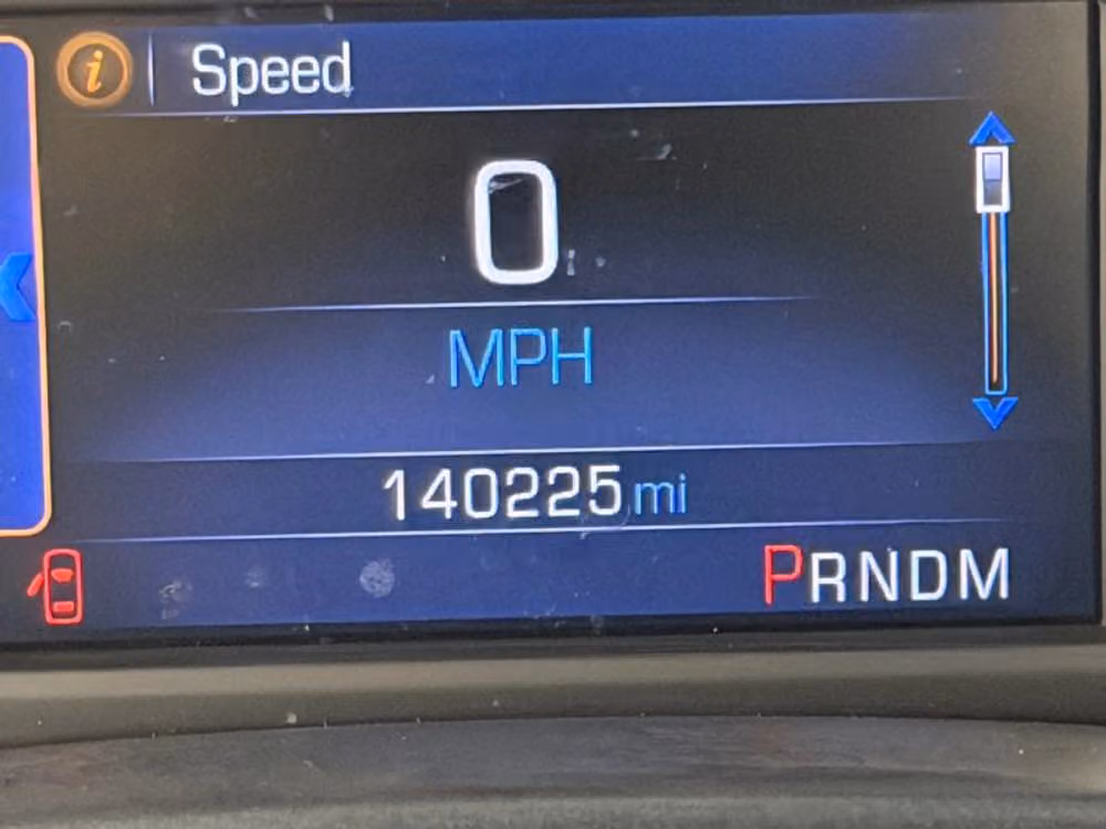 2014 Chevrolet Silverado 1500 Z71 LT Pickup 4D 5 3/4 ft Crew Cab Image 40