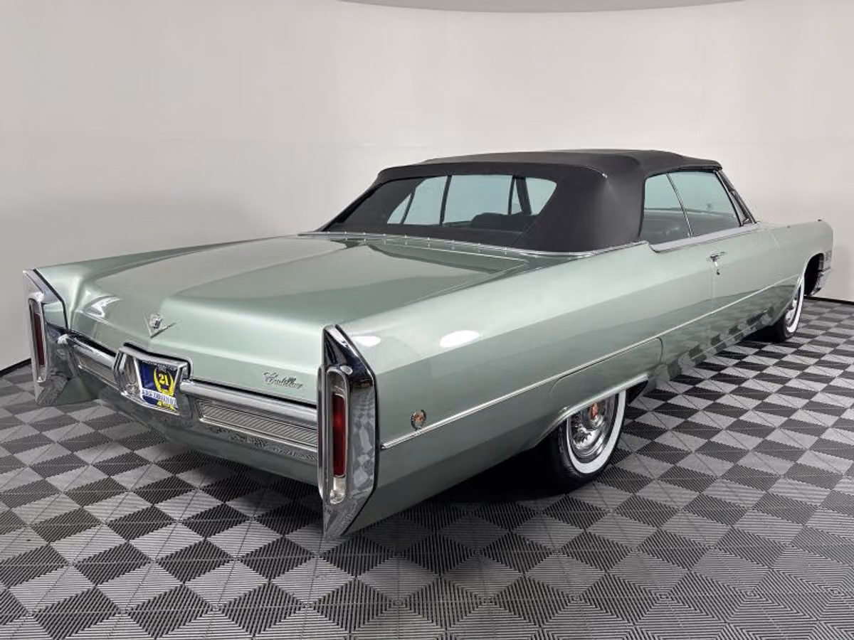 1966 CADILLAC DEVILLE Image 9