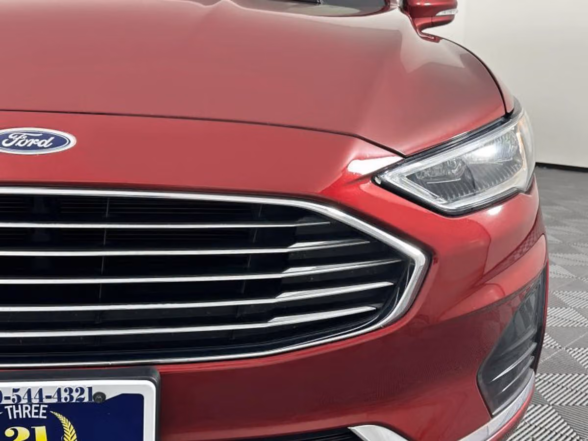 2019 Ford Fusion Hybrid SEL Image 5