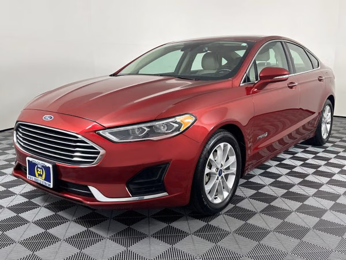 2019 Ford Fusion Hybrid SEL Image 6