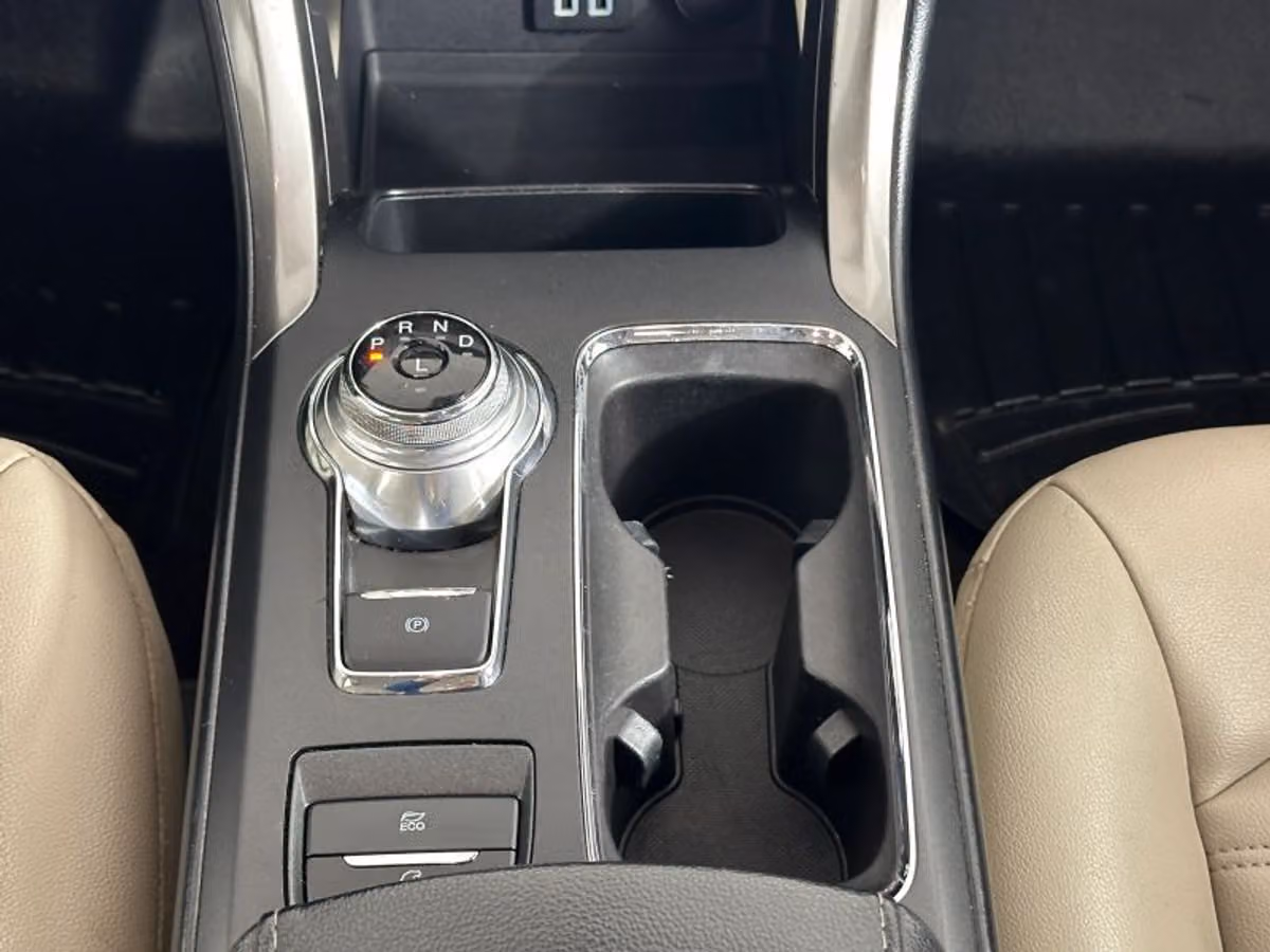 2019 Ford Fusion Hybrid SEL Image 30