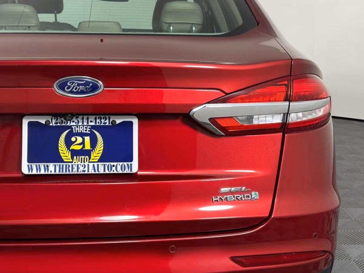 2019 Ford Fusion Hybrid SEL Image 11