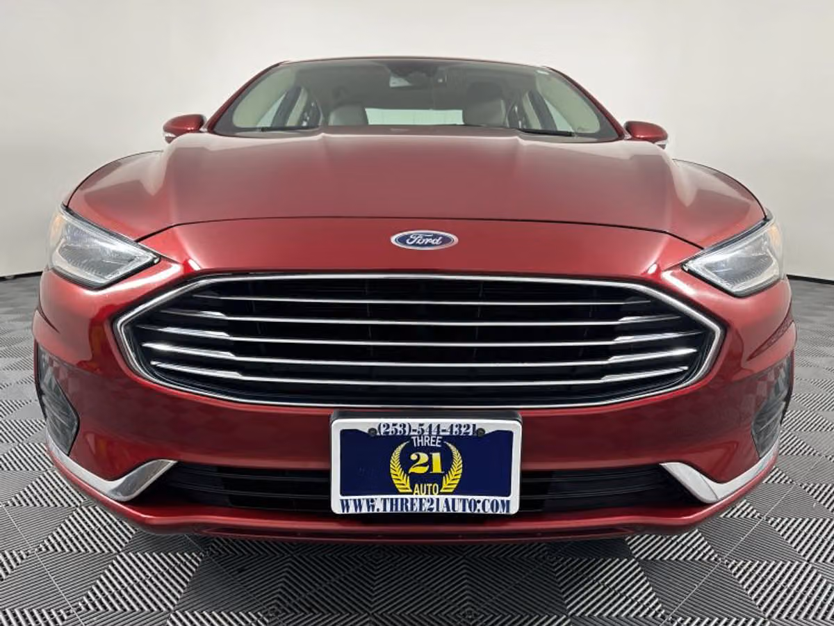 2019 Ford Fusion Hybrid SEL Image 3
