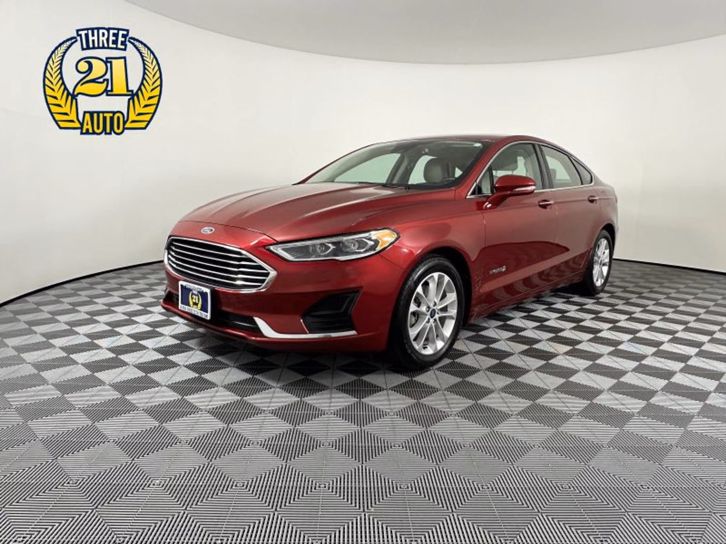2019 Ford Fusion Hybrid SEL Image 1