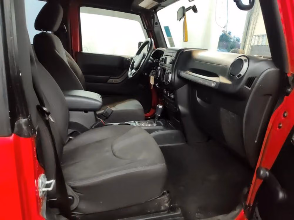 2017 Jeep Wrangler Sport Image 9