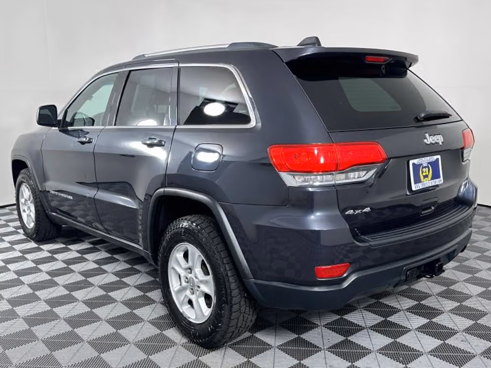 2015 Jeep Grand Cherokee Laredo E Image 13