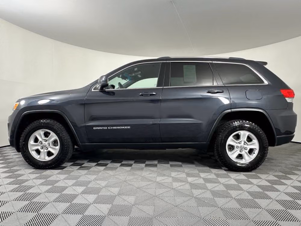 2015 Jeep Grand Cherokee Laredo E Image 14
