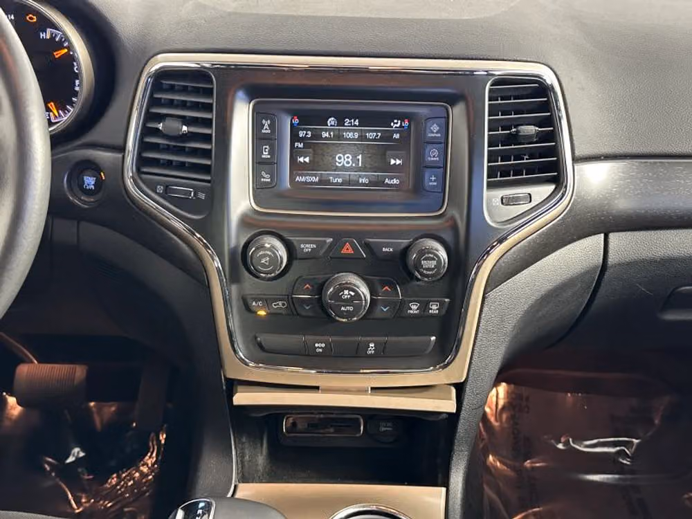 2015 Jeep Grand Cherokee Laredo E Image 31