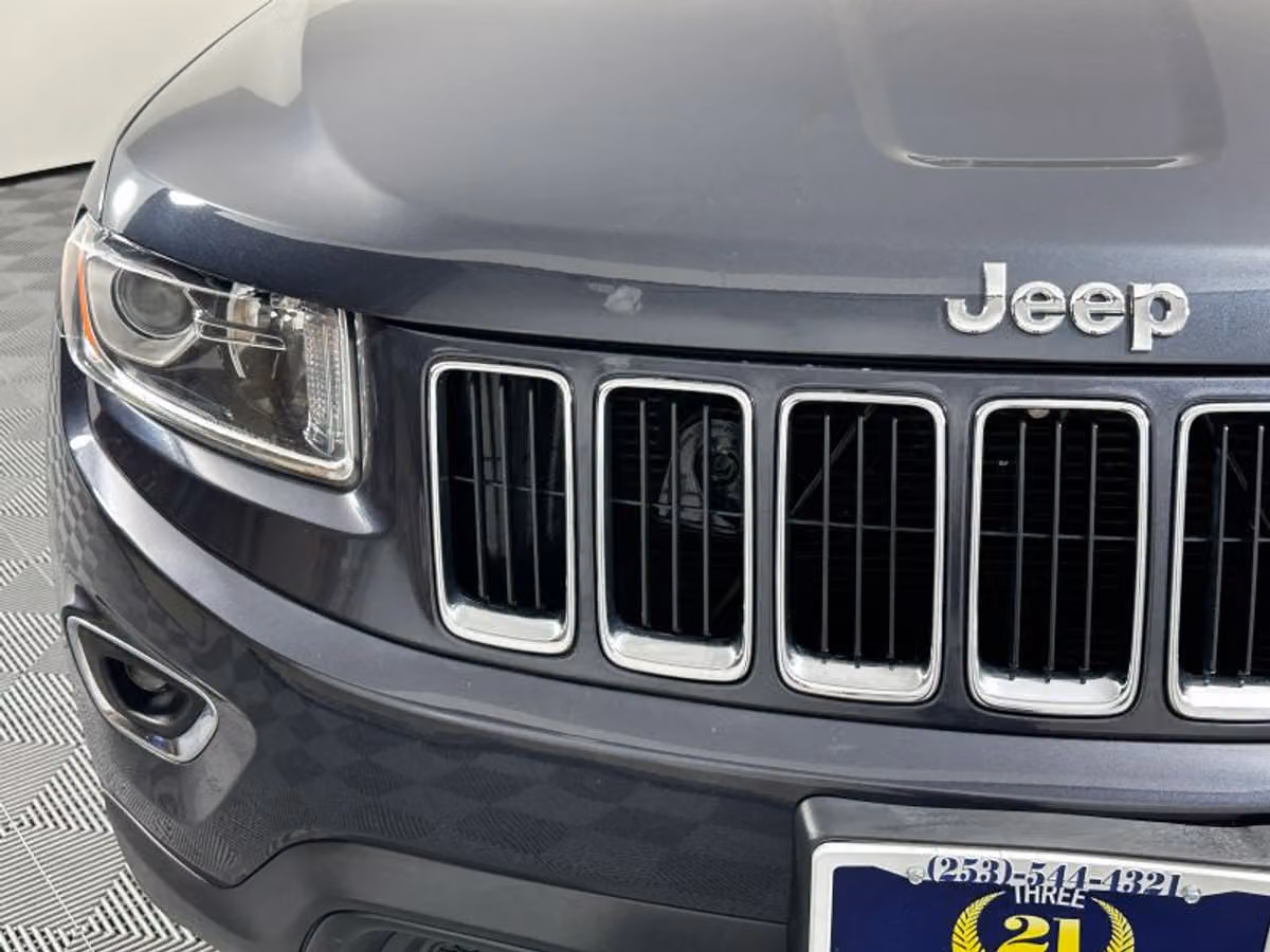 2015 Jeep Grand Cherokee Laredo E Image 5