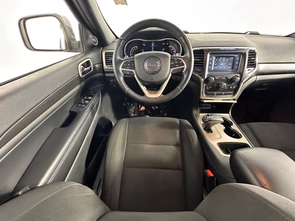 2015 Jeep Grand Cherokee Laredo E Image 34