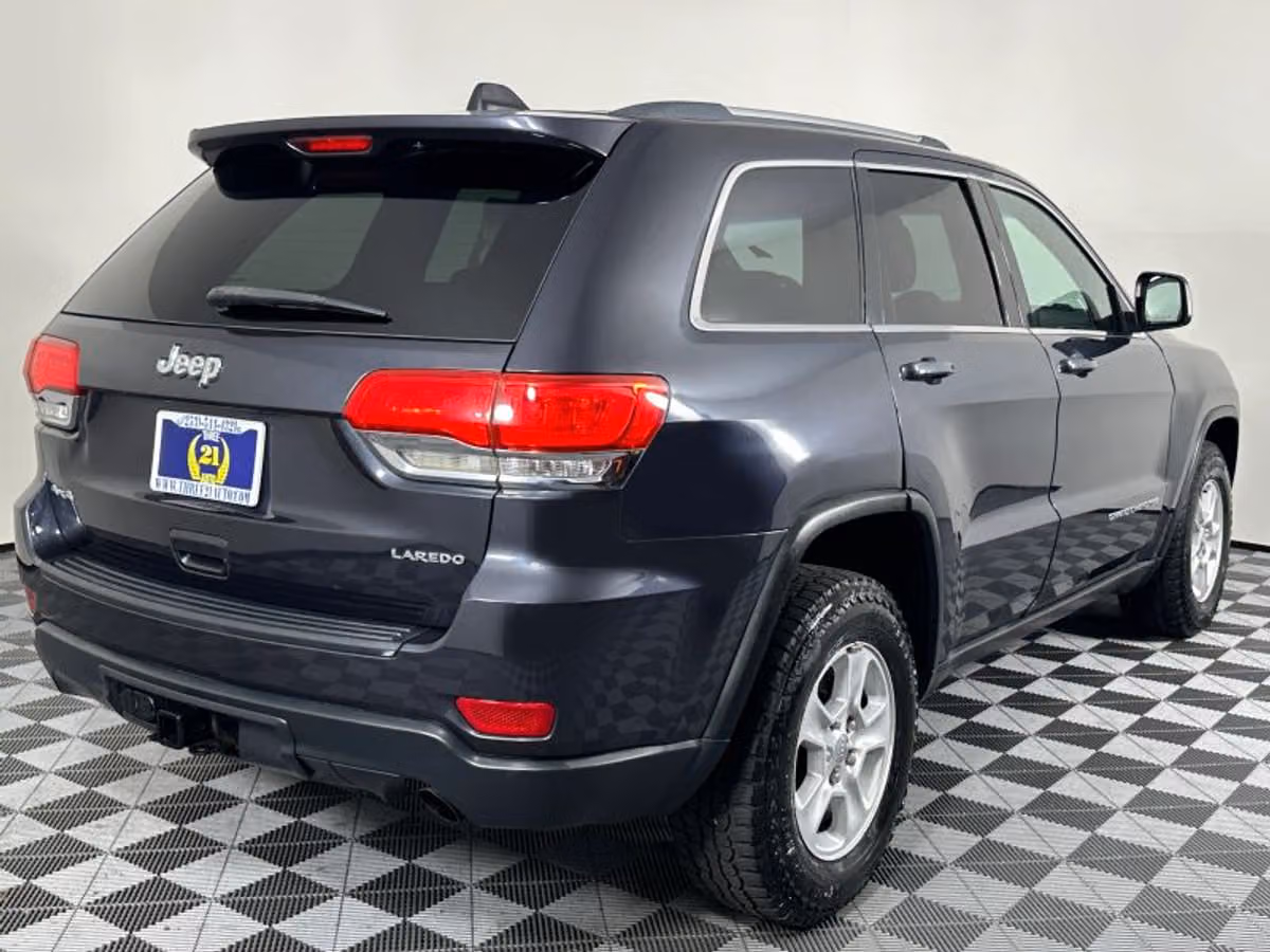 2015 Jeep Grand Cherokee Laredo E Image 9