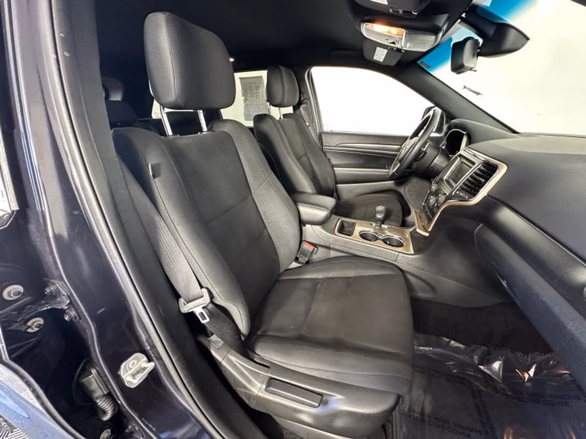 2015 Jeep Grand Cherokee Laredo E Image 20