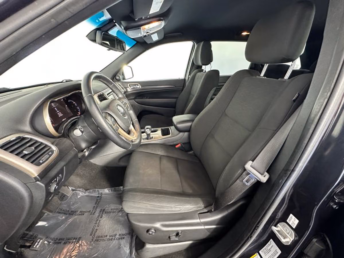 2015 Jeep Grand Cherokee Laredo E Image 21