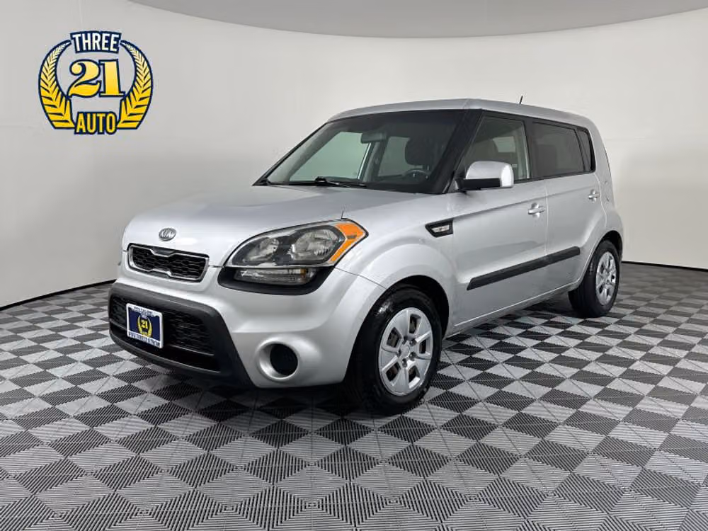 2012 Kia Soul Base Crossover Image 1