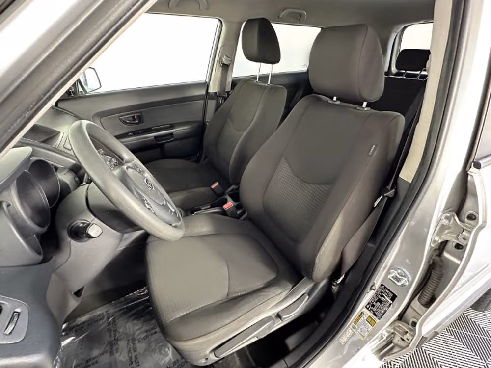 2012 Kia Soul Base Crossover Image 30