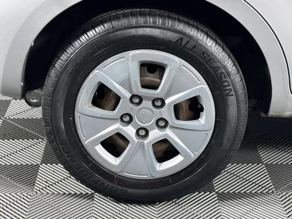 2012 Kia Soul Base Crossover Image 15