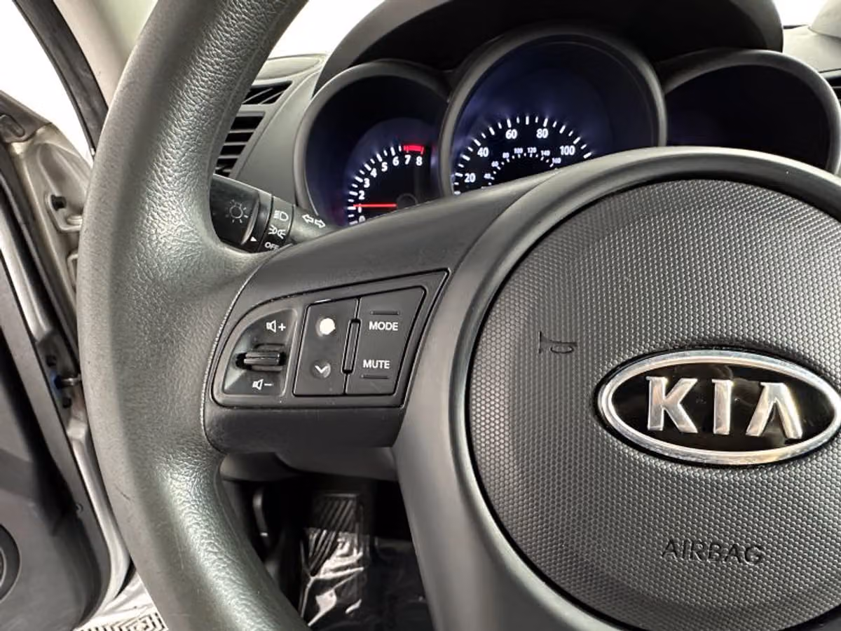 2012 Kia Soul Base Crossover Image 24