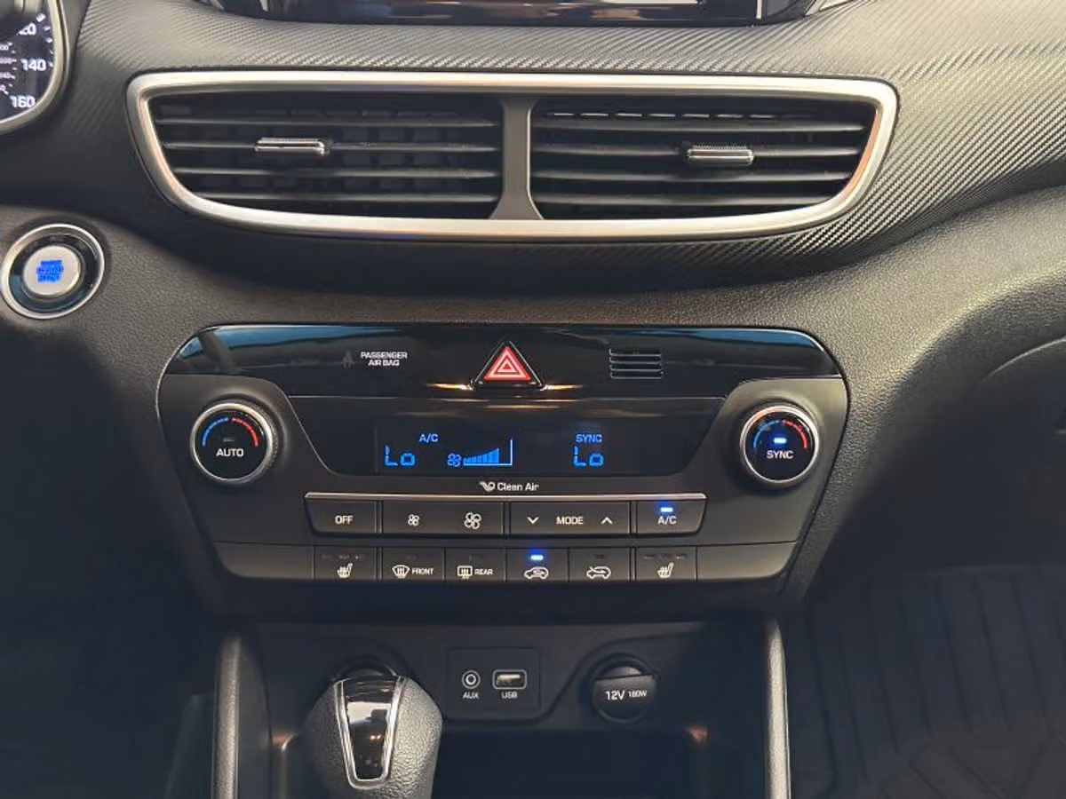 2020 Hyundai TUCSON SEL Image 32