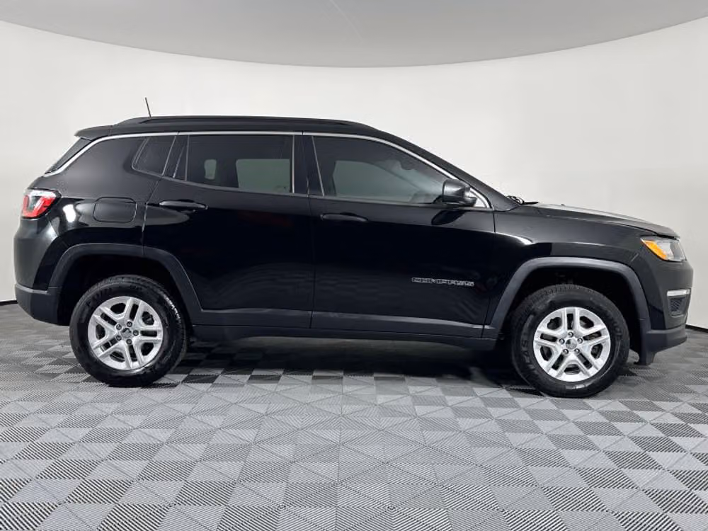 2020 Jeep Compass Sport Image 13