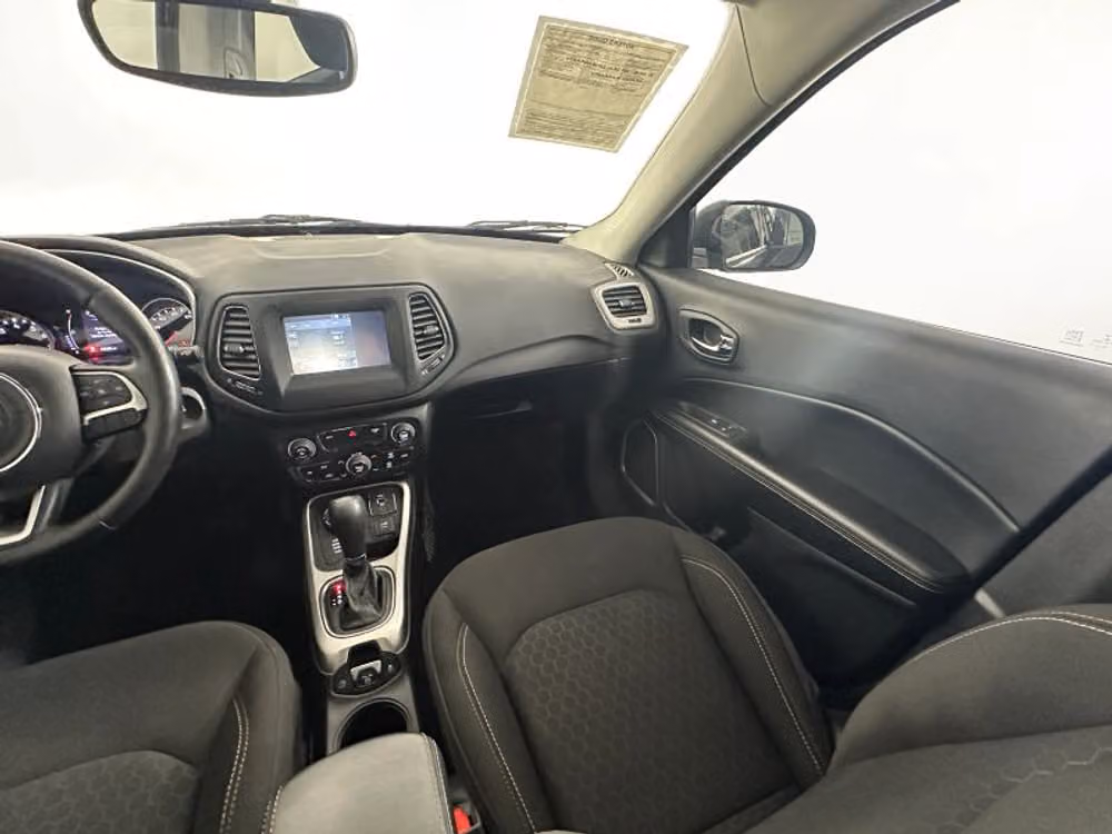 2020 Jeep Compass Sport Image 22