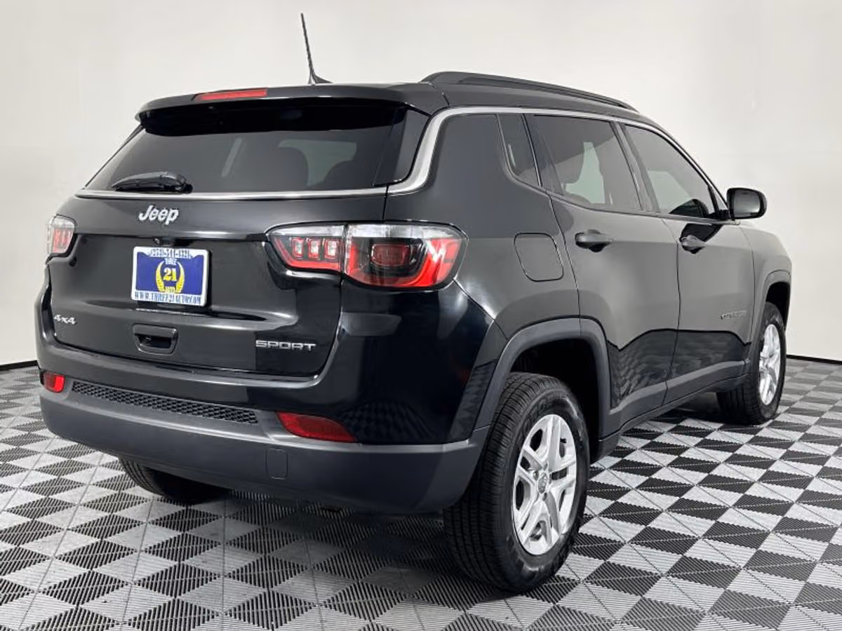2020 Jeep Compass Sport Image 12