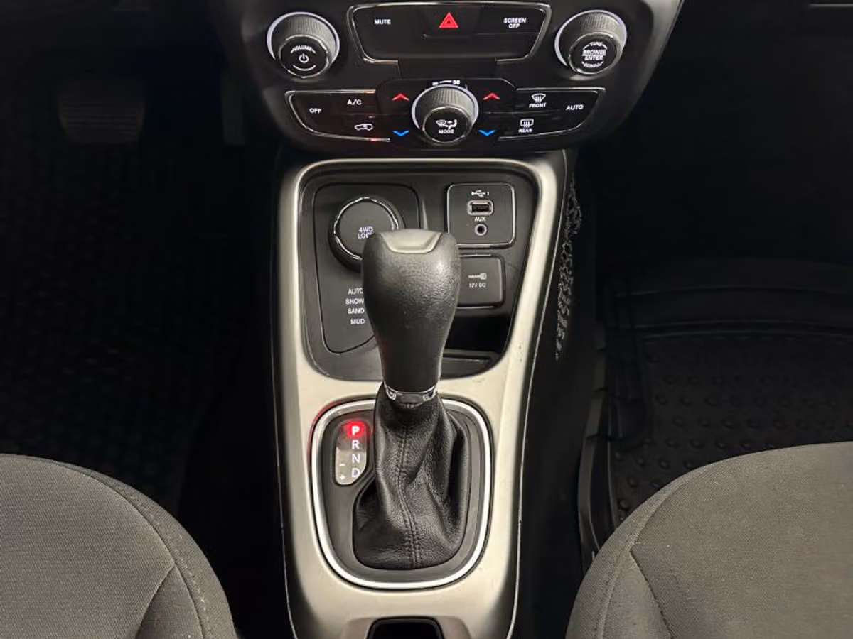 2020 Jeep Compass Sport Image 29