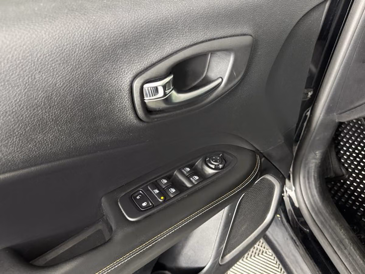 2020 Jeep Compass Sport Image 34