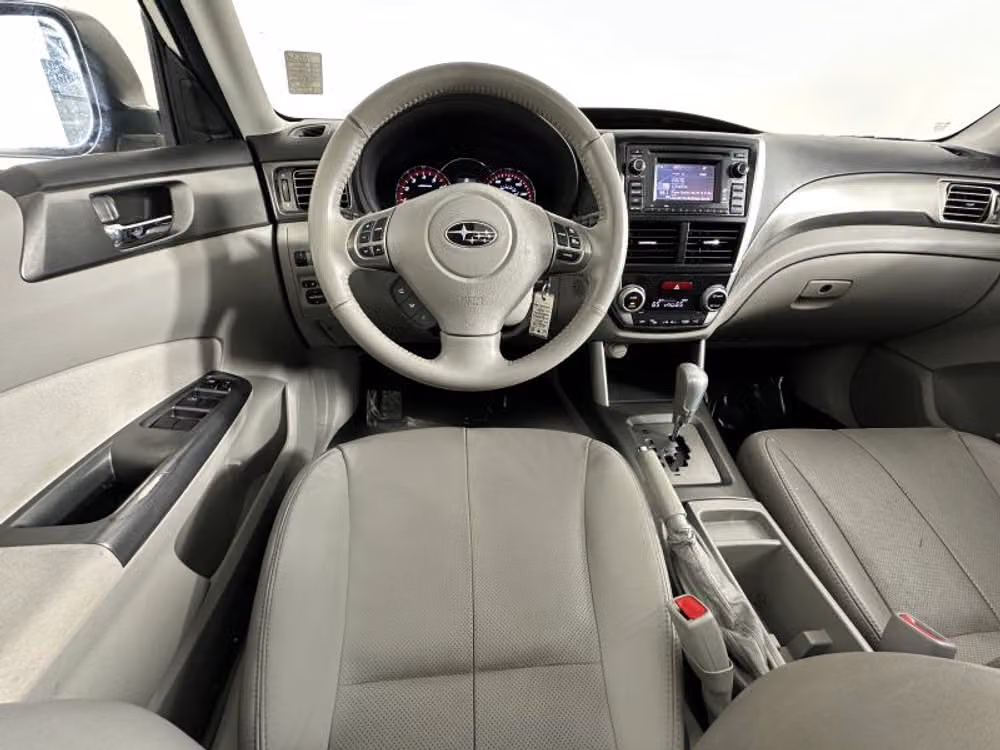 2011 Subaru Forester 2.5X Touring Crossover Image 21