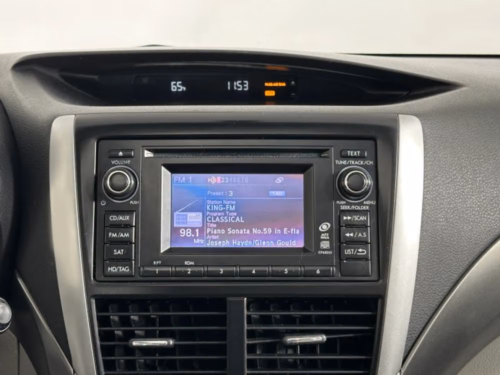 2011 Subaru Forester 2.5X Touring Crossover Image 25