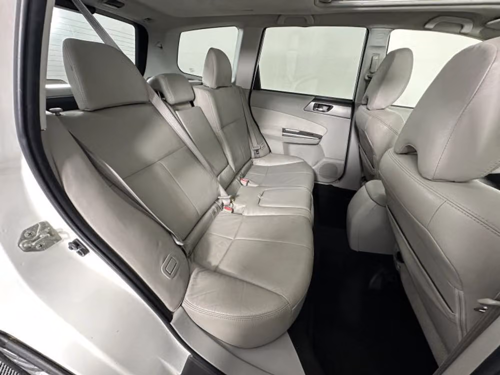 2011 Subaru Forester 2.5X Touring Crossover Image 36